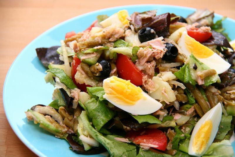 Salads filled with antioxidants and vitamins Tuetego